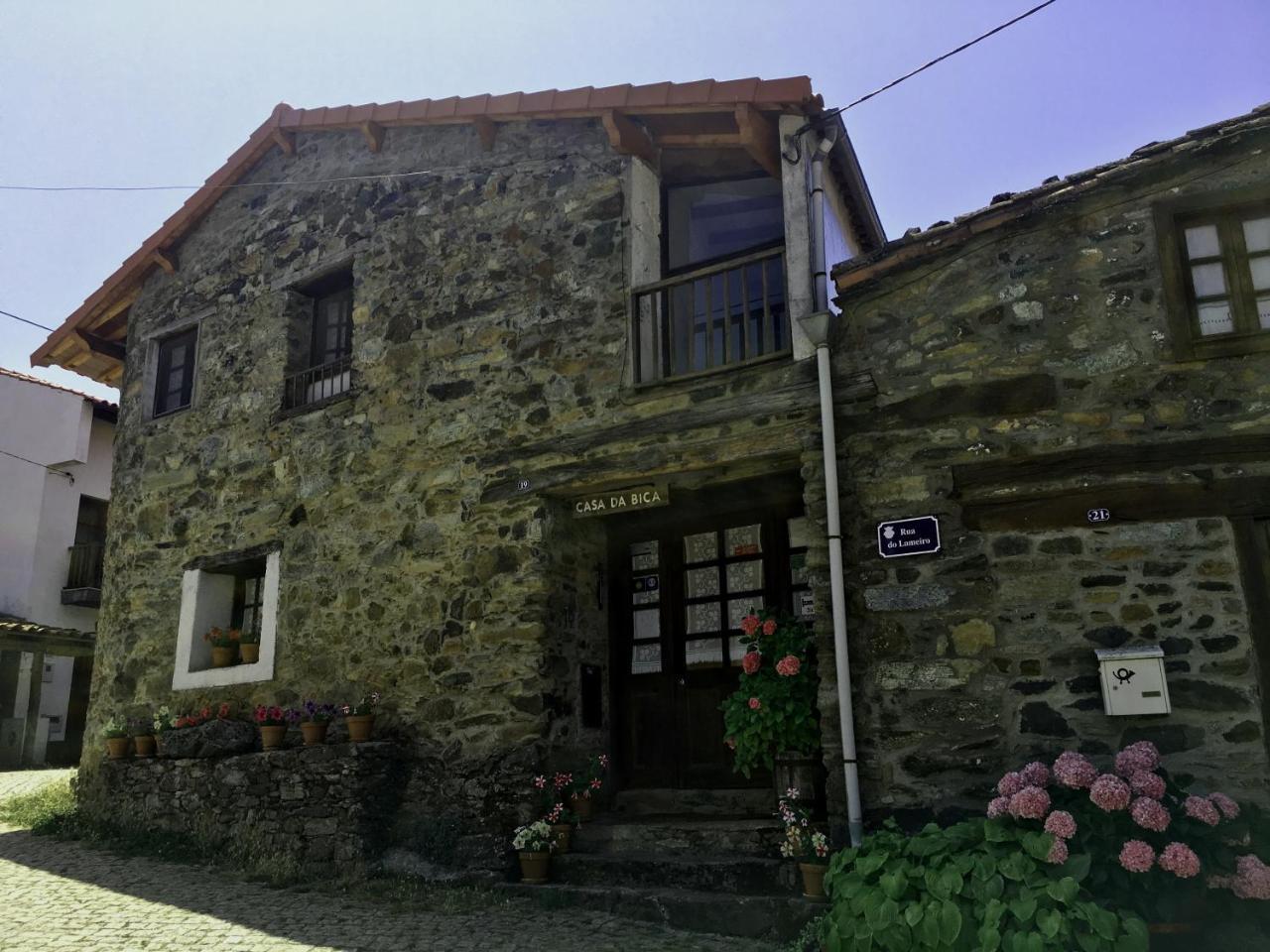 Casa Da Bica Gondesende Guest House Bragança Exterior foto